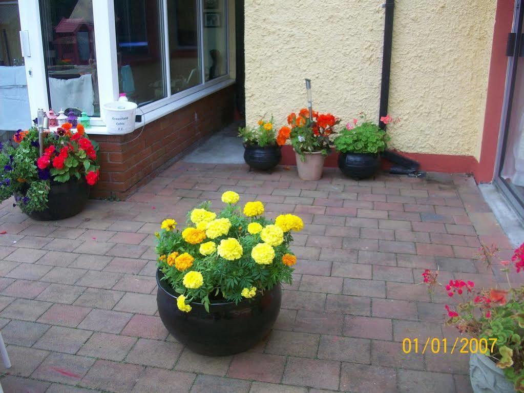 Krakow B&B Dundalk Eksteriør bilde